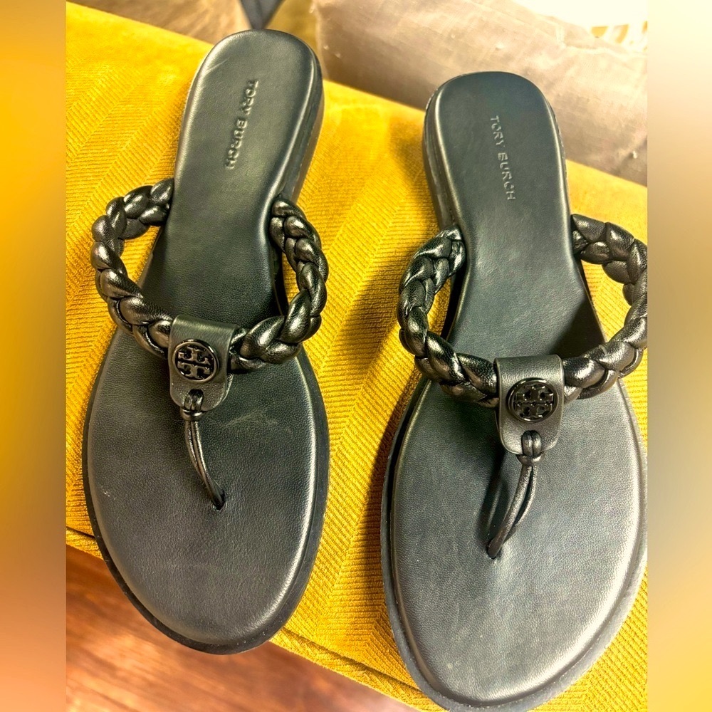 Tory Burch Black Brenton Leather Thong Sandal.